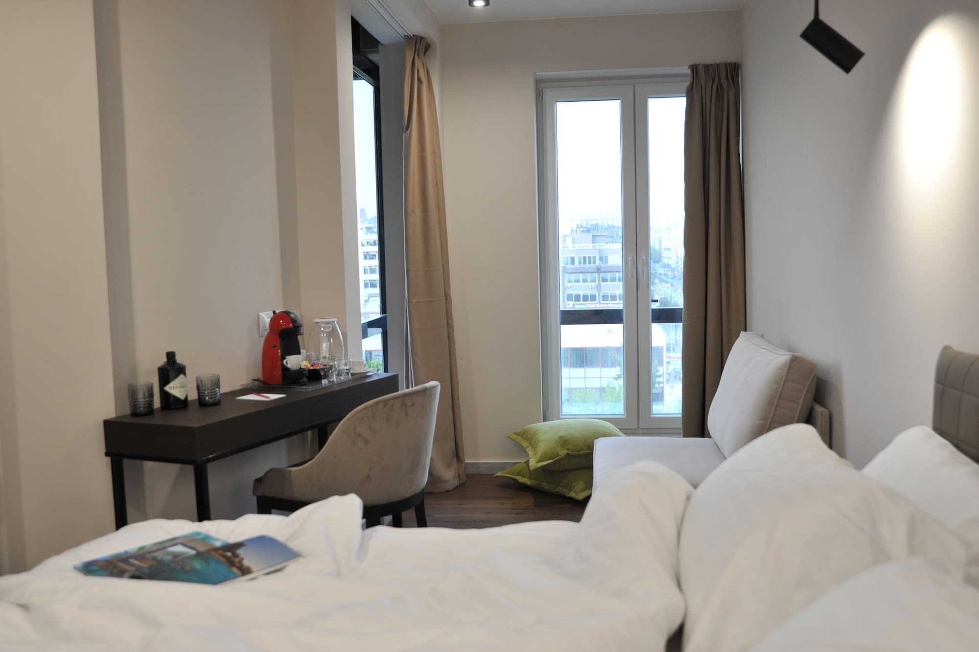 B4B Athens 365 Otel Dış mekan fotoğraf
