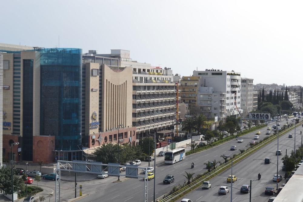 B4B Athens 365 Otel Dış mekan fotoğraf